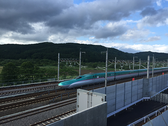 北海道新幹線に運良くバッタリ